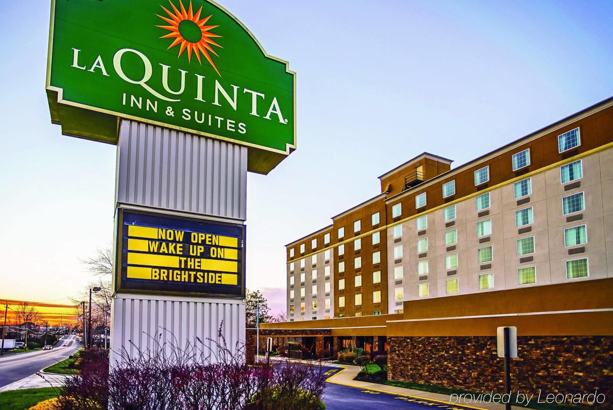 Holiday Inn & Suites Philadelphia-Runnemede/Exit 3-New Jersey Turnpike Exterior foto